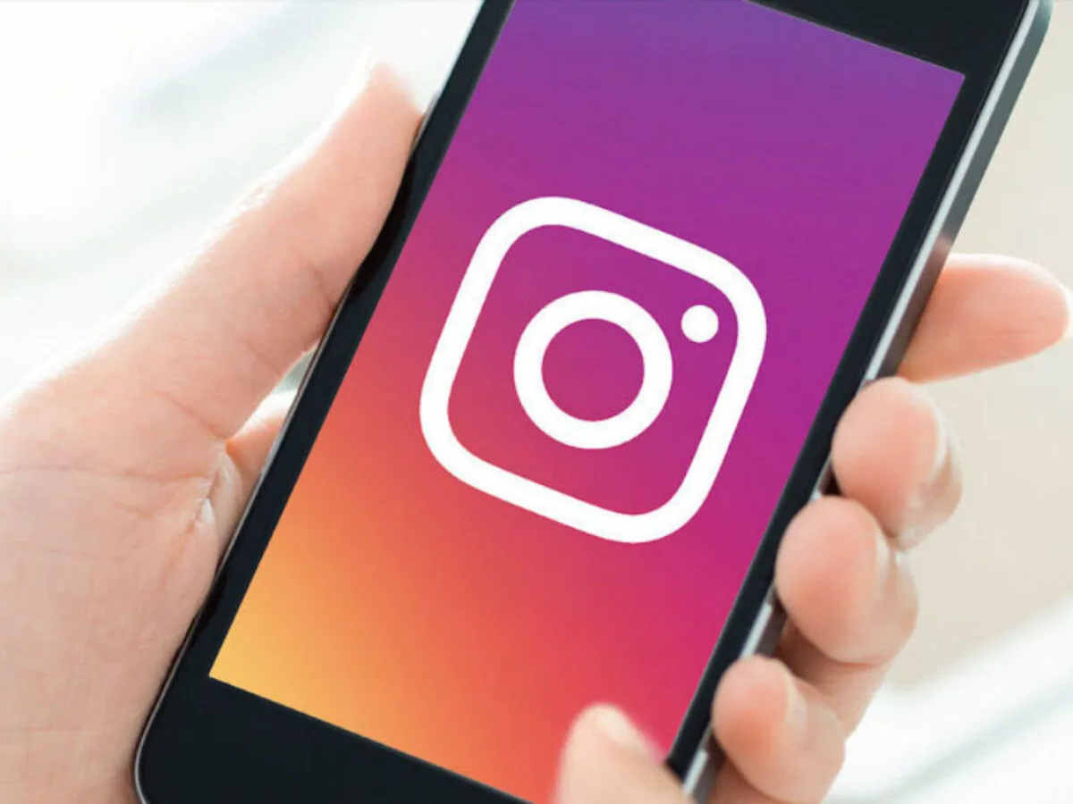 Die Entwicklung und Auswirkungen von Instagram: Ein soziales Phänomen